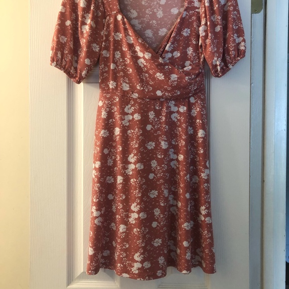 Pink floral dress - Picture 2 of 2